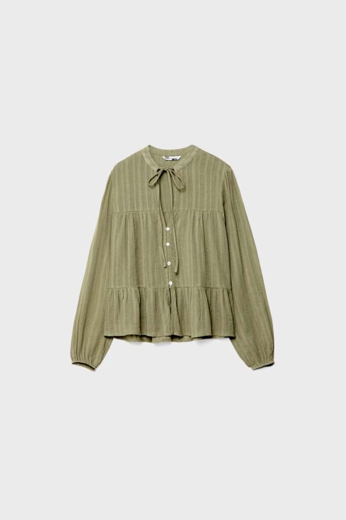 blouse